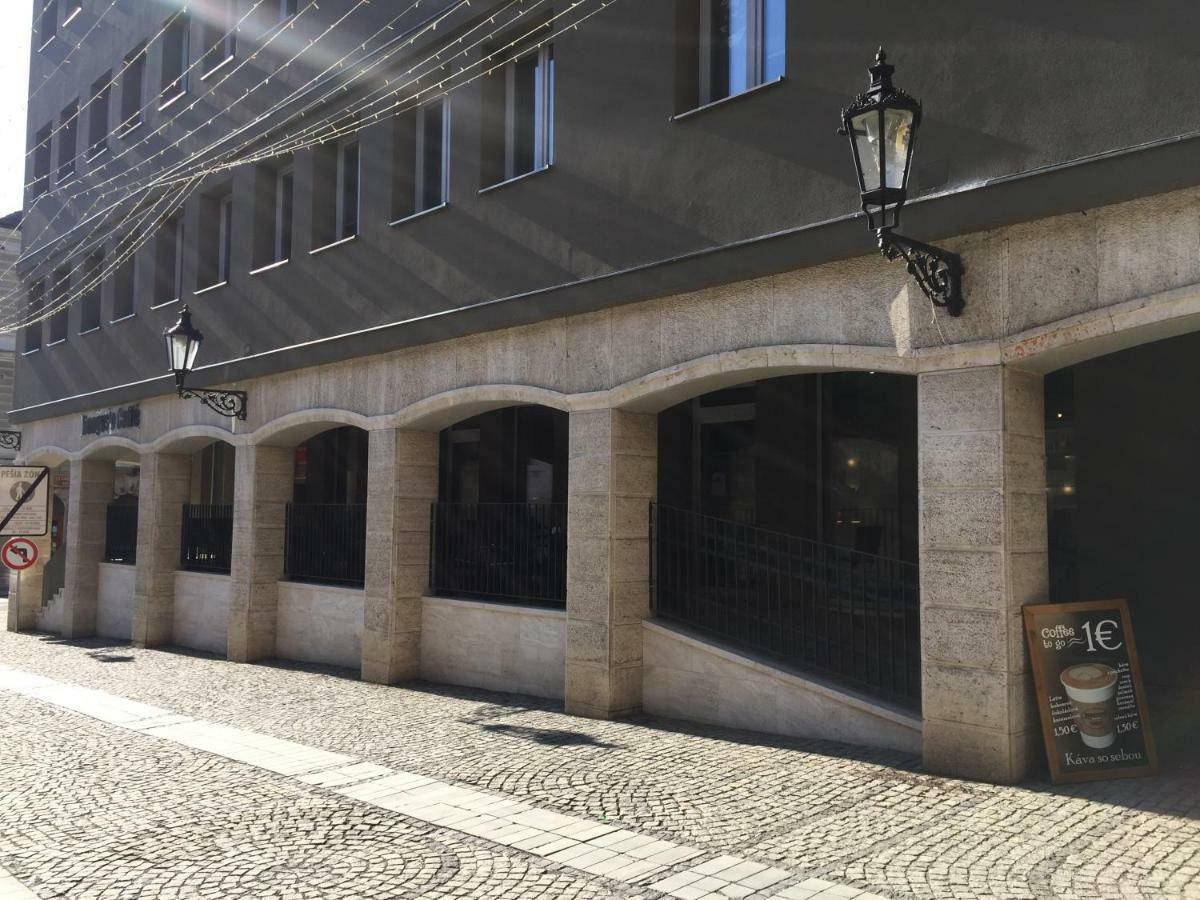 Apartmany Jarkova Presov Luaran gambar